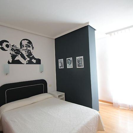 Hotel Valencia De La Musica מראה חיצוני תמונה