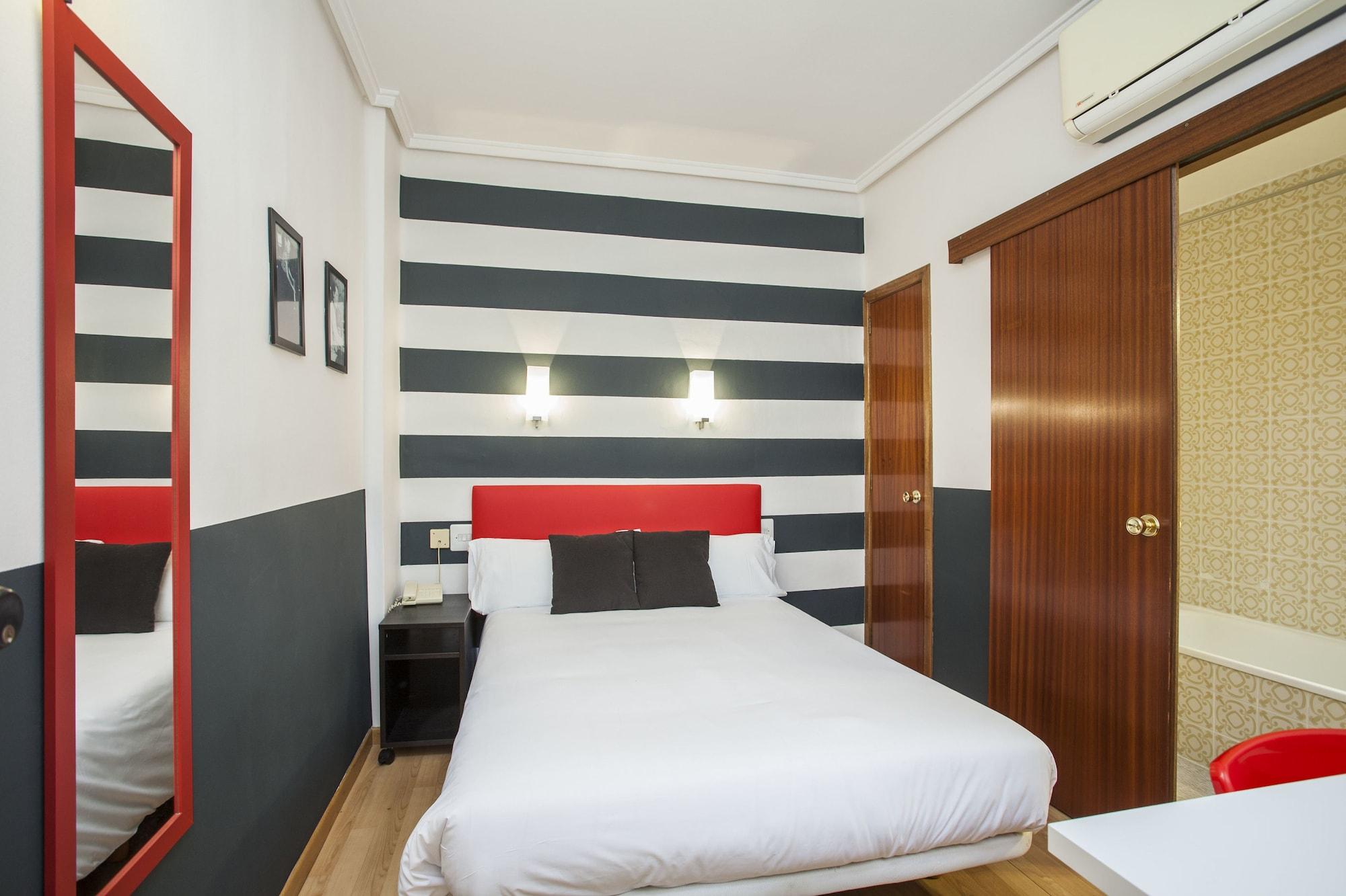 Hotel Valencia De La Musica מראה חיצוני תמונה
